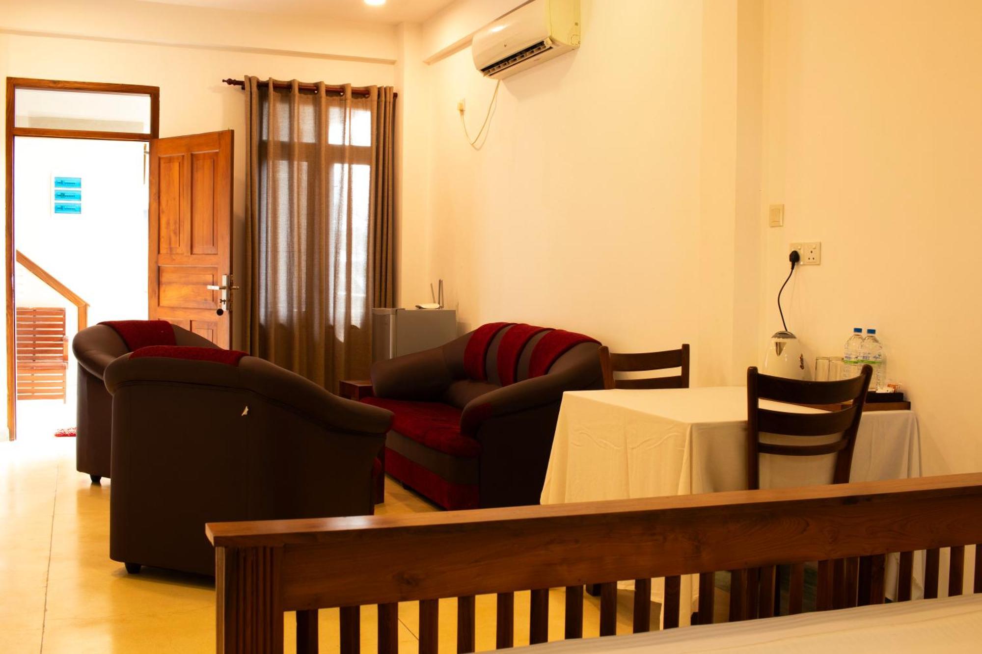 Hotel Coconut Bar Sea Lodge Beruwala Exterior photo